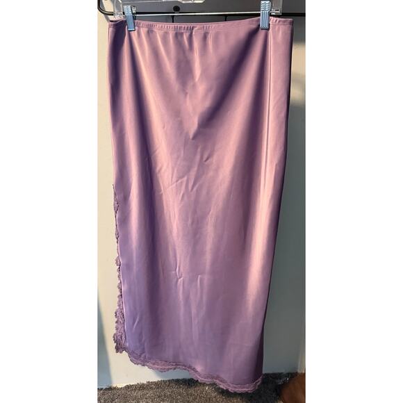 Wild Fable Purple Satin Slip Skirt Size Medium Long Length Skirt - Picture 4 of 8